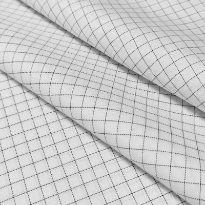 Beyaz 7MM ızgara % 65 Polyester + % 32 Pamuk + % 2 Karbon Fiber T / C ESD Temiz Oda Giysi için Anti-Statik Kumaş