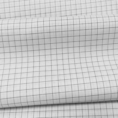 Beyaz 7MM ızgara % 65 Polyester + % 32 Pamuk + % 2 Karbon Fiber T / C ESD Temiz Oda Giysi için Anti-Statik Kumaş