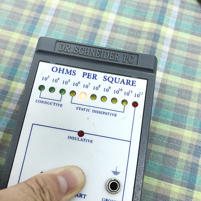 Temiz oda örtüsü iletken ESD kumaş TR ızgara antistatik örgü kumaş