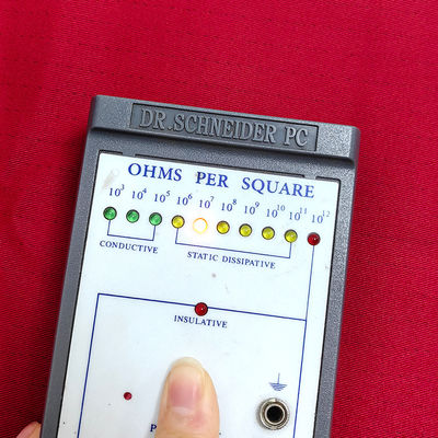 Antistatik ESD kumaş Yüksek aşınma ve korozyon direnci Yüzey direnci 10e6 10e9ohms Uzun kullanım süresi