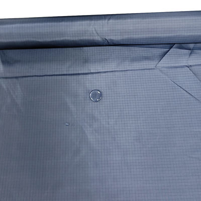 Mavi Su geçirmez 98% Polyester + 2% İletici Filament ESD Temiz Oda Giysi için Antistatik Kumaş