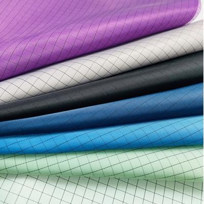 10e6ohm Antiestatica Temiz Oda İletken Tüy Bırakmayan Polyester ESD Laboratuvar Önlüğü için Güvenli Anti-statik Kumaş