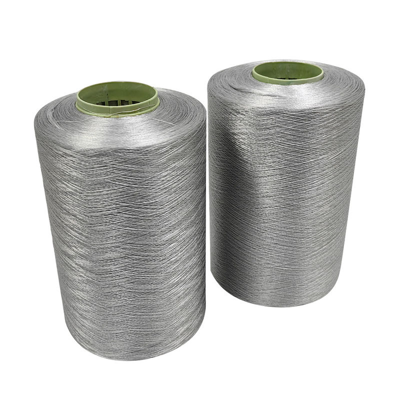 150D/2 Anti-statik giyim için gri iletken dikiş ipliği Yapım Polyester Karbon Fiber ipliği Uzun iletken iplik